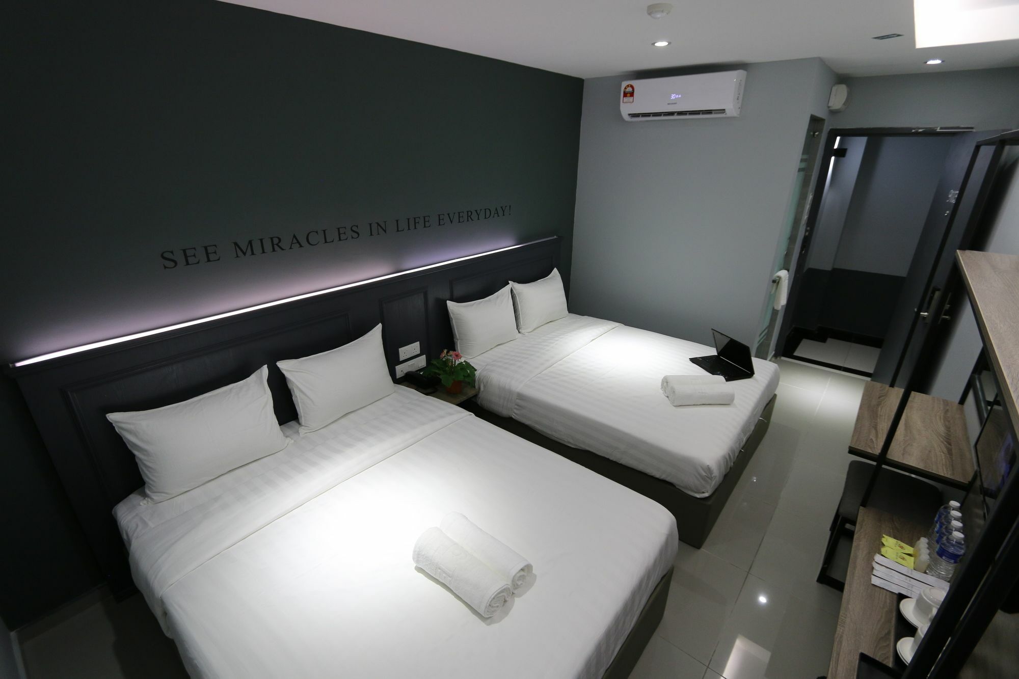 โรงแรม 99 - ศรีเปตาลิง แอท บูกิต จาลิล กัวลาลัมเปอร์ ภายนอก รูปภาพ